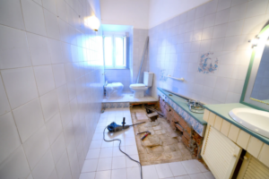 Perfect Dumpster Sizes for Bathroom Renovations
