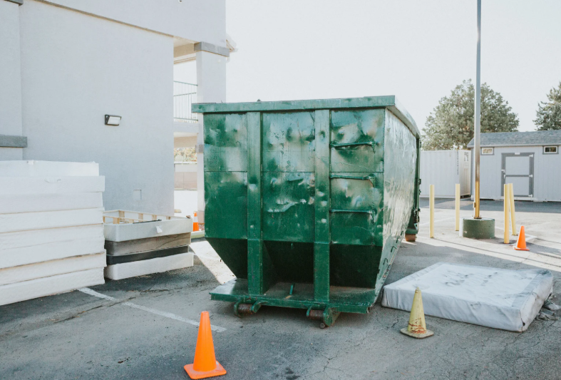 Commercial Roll Off Dumpster Rentals